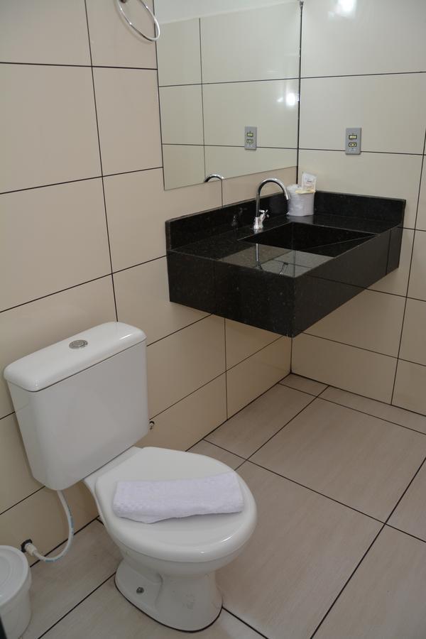 Tuiuiu Park Hotel Rinopolis Eksteriør billede